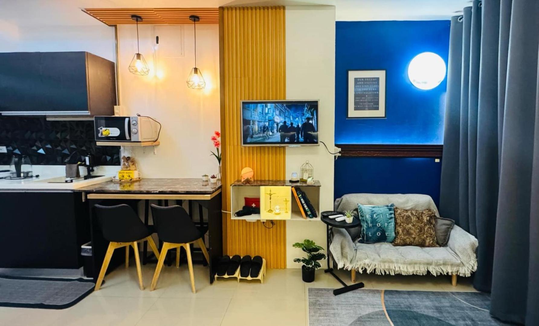 2 Bed Luxe With Netflix And Pool, 10 Min Walk To Fuente - The Heart Of Aparthotel Cebu